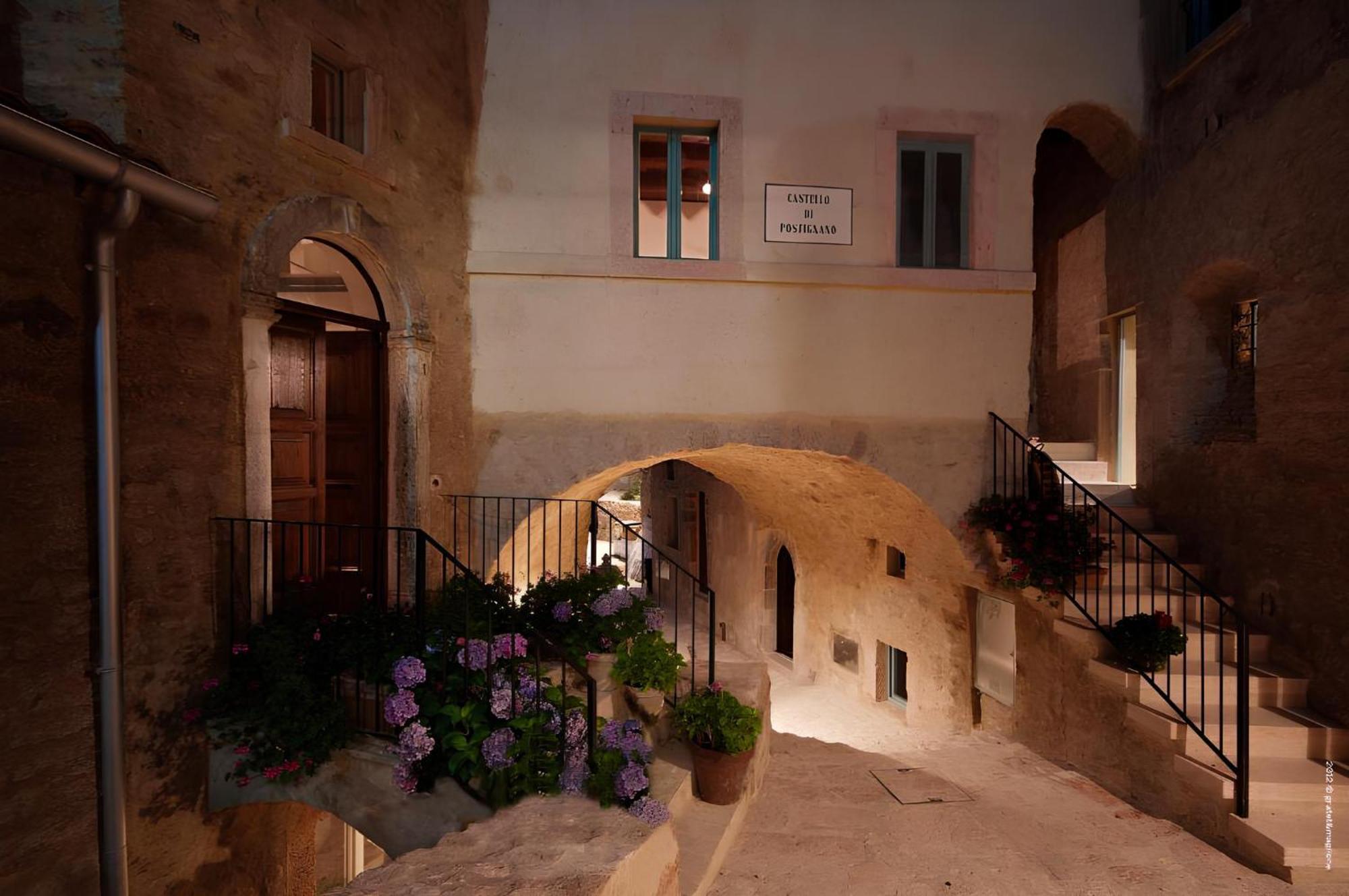 Отель Castello Di Postignano Relais Sellano Экстерьер фото