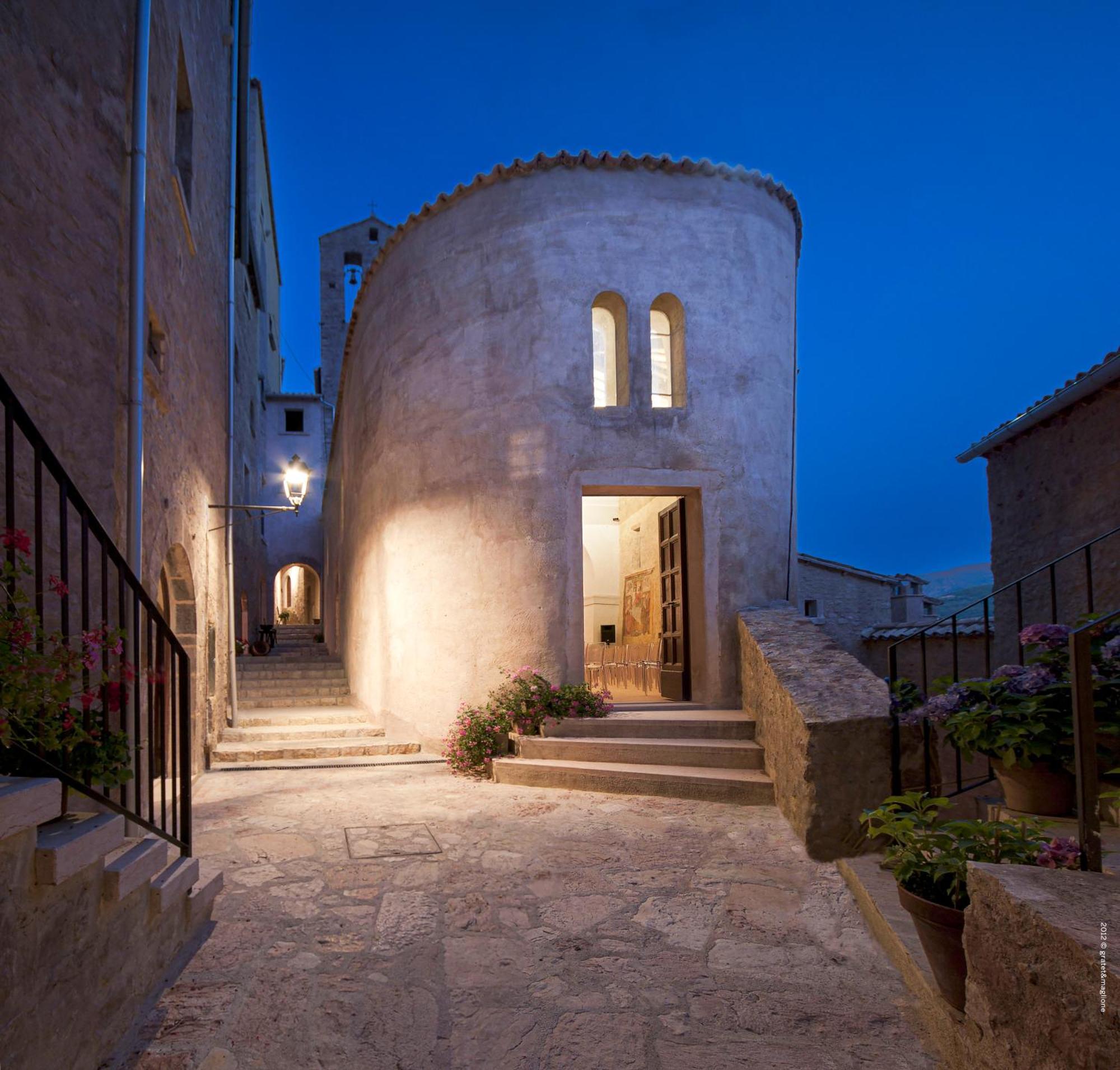 Отель Castello Di Postignano Relais Sellano Экстерьер фото